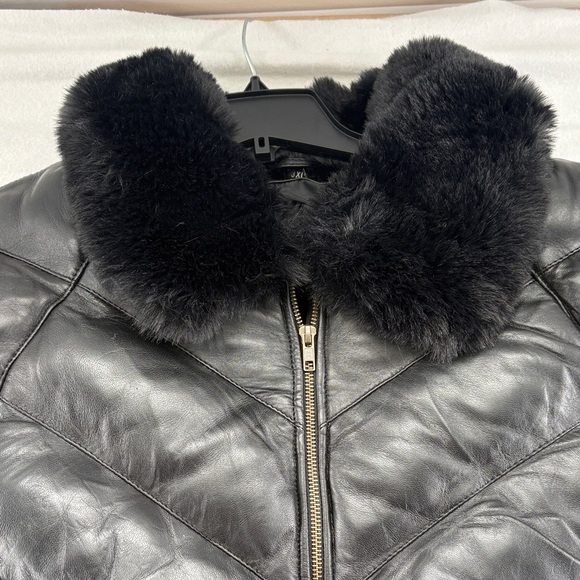 Black Leather Puffer Jacket with Fur Collar 3XL - Picture 7 of 16